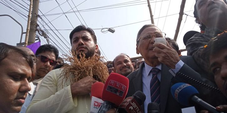 জনগণের পক্ষে কাজ করুন, পুলিশকে ইশরাক