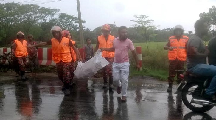 ঝিনাইদহে ট্রাকচাপায় শিশু নিহত