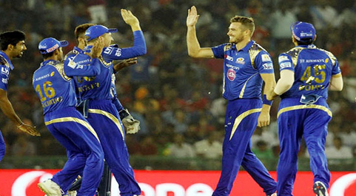 পাঞ্জাবকে হারিয়ে জয়ে ফিরল মুম্বাই