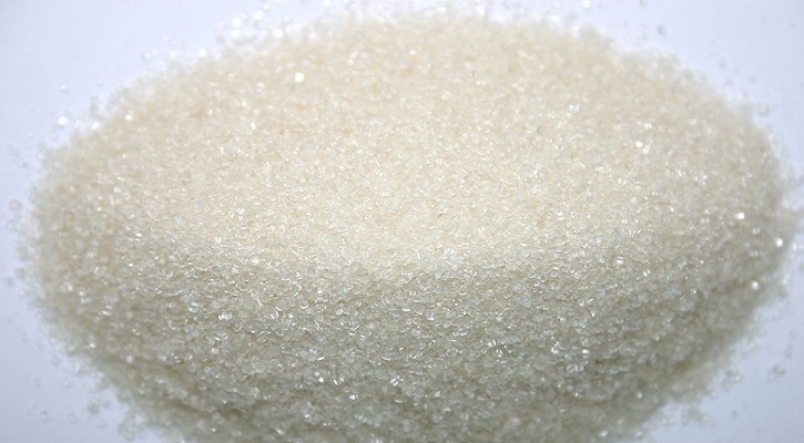 জেনে নিন অতিরিক্ত চিনি খাওয়ার ক্ষতিকর দিক