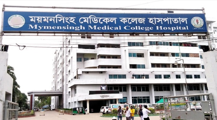 মাইক্রোবাস ও পিকআপ সংঘর্ষে বাবা ছেলের মৃত্যু