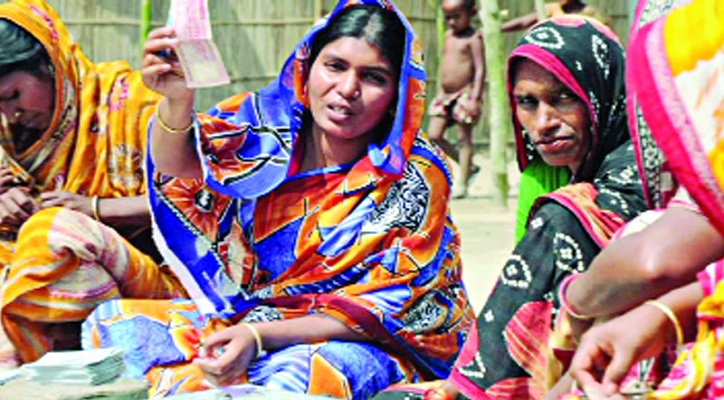 তিন বেলা খাওয়ার চিন্তায় নিম্ন আয়ের মানুষ