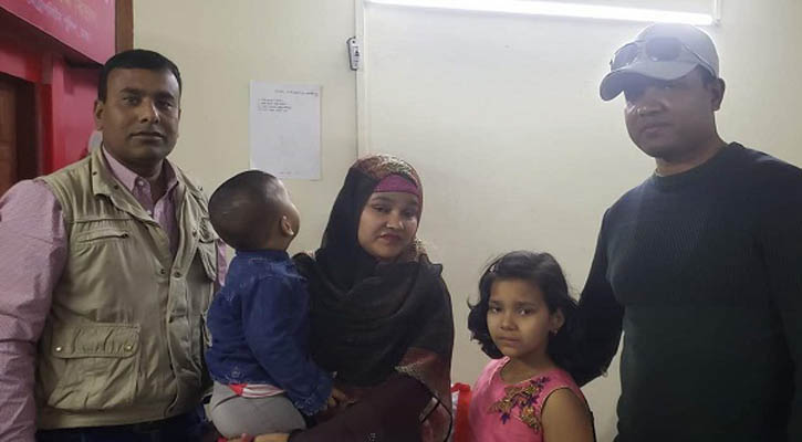 শিশু তামান্নাকে মায়ের কোলে ফিরিয়ে দিলো পুলিশ