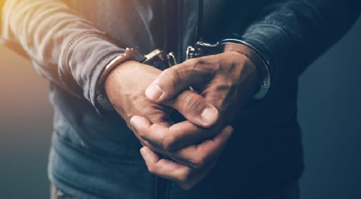 রাজধানীতে চার বিদেশী গ্রেপ্তার