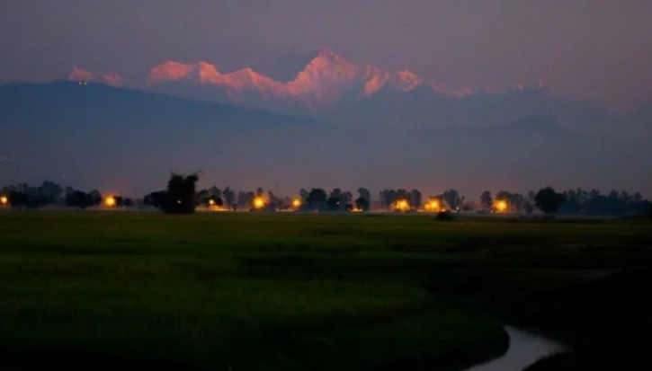 তেঁতুলিয়া থেকে স্পষ্ট দেখা দিচ্ছে কাঞ্চনজঙ্ঘা