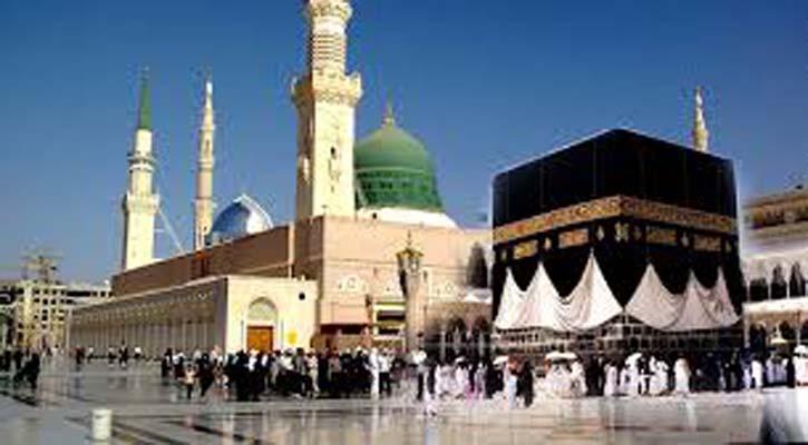 খুলে দেয়া হলো মসজিদ আল-হারাম ও মসজিদে নববী