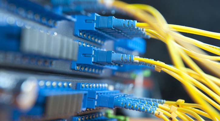 আম্পানে ক্ষতিগ্রস্থ ৫০% ব্রডব্যান্ড সংযোগ, শত কোটি টাকা ক্ষতির আশংকা