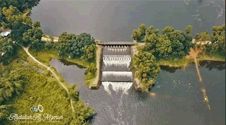 ঠাকুরগাঁওয়ে রয়েছে অপরুপ সৌন্দয বিশিষ্ট বাঁধ 