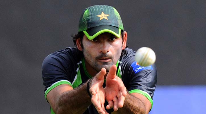 আমি মারা যাইনি, গুঞ্জনের পর টুইট বার্তায় ইরফান