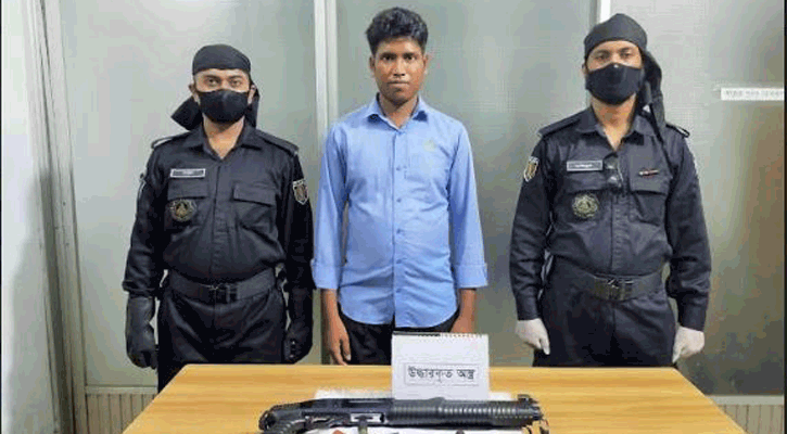 রাজধানীতে অস্ত্রসহ গ্রেফতার ১