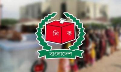 ইসির বিরুদ্ধে সমালোচনার ঝড়