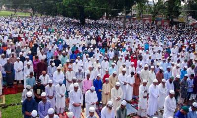 ঈদগাহে নয়, মসজিদে মসজিদে ঈদের জামাত