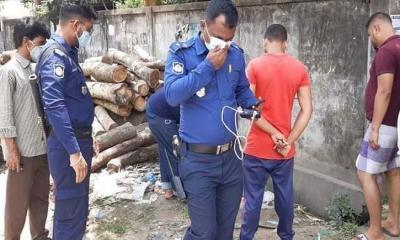 ড্রেনে মিললো নবজাতকের লাশ 