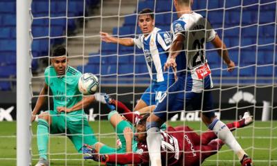 লা লিগায় বার্সাকে ছাড়িয়ে গেল রিয়াল