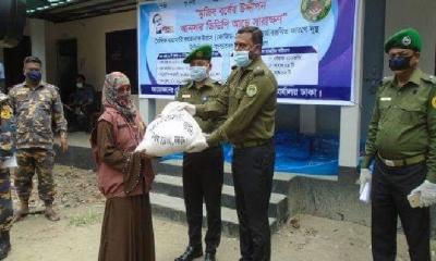 আনসার ভিডিপি সদস্যদের মাঝে ত্রাণ বিতরণ শুরু