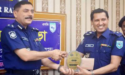 রংপুরে আবারো শ্রেষ্ঠ এসপি হলেন বিপ্লব কুমার
