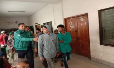 সাংবাদিক সুমনের ওপর হামলার ঘটনায় ৪ জন রিমান্ডে