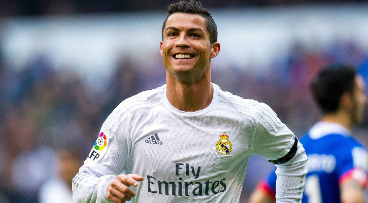 মাঠে ক্রিশ্চিয়ানো রোনাল্ডোর ‘পাশবিক প্রবৃত্তি’র উচ্ছ্বসিত প্রশংসা কোহলির