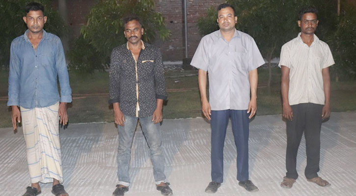 ফলের গাড়িতে মাদক, আটক ৪