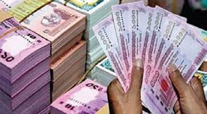 আয় নেই, সঞ্চয়পত্রের আমানতের টাকা তুলে নিচ্ছে গ্রাহক