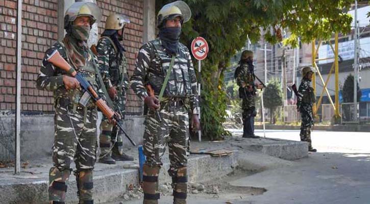 কাশ্মীরের ৫ নেতার মুক্তি