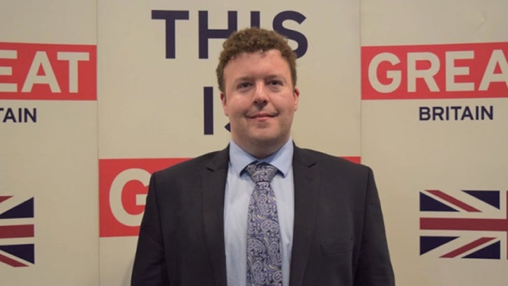 এবার করোনায় ব্রিটিশ কূটনীতিকের মৃত্যু