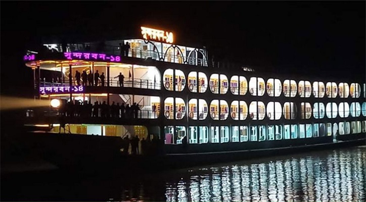 সুন্দরবন১৪ লঞ্চের ৩৬ স্টাফ মাঝনদীতে ১৪ দিনের কোয়ারেন্টিনে 