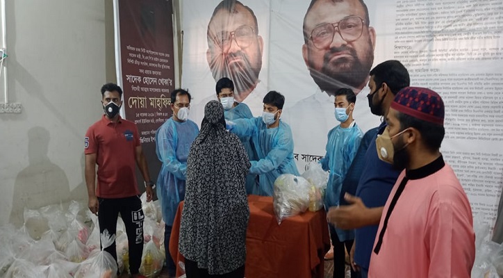 নগরের দুস্থ-অসহায় মানুষদের পাশে ইশরাক হোসেন