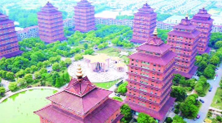 যে গ্রামের সবাই কোটিপতি