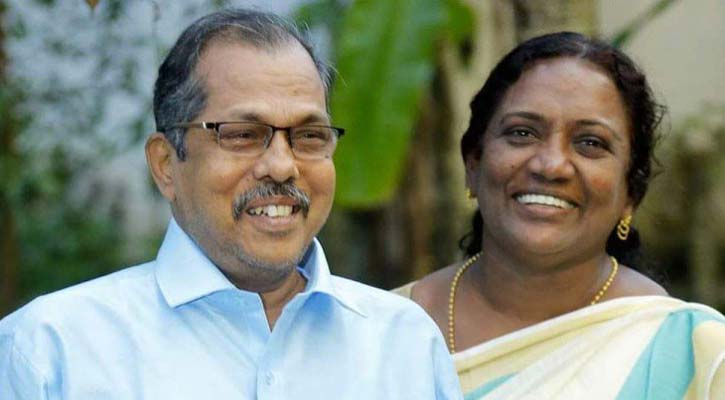 প্রাক্তন প্রেমিকের সঙ্গে মায়ের বিয়ে দিলেন সন্তানরা