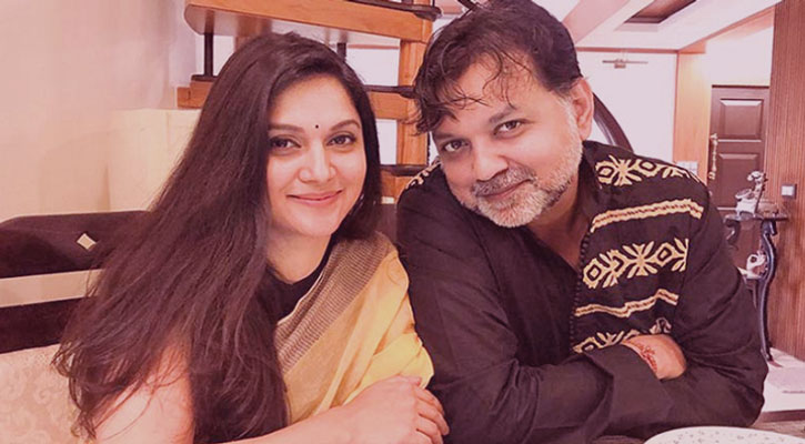  অবশেষে সৃজিত-মিথিলার বিবাহত্তোর সংবর্ধনা