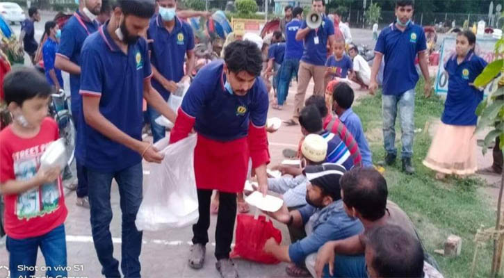 প্রতিদিন ২শ অসহায় মানুষের পাশে ‘পথশিশু ফাউন্ডেশন’