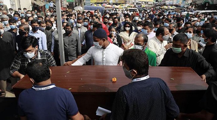 বুদ্ধিজীবী কবরস্থানে চিরনিদ্রায় মিজানুর রহমান