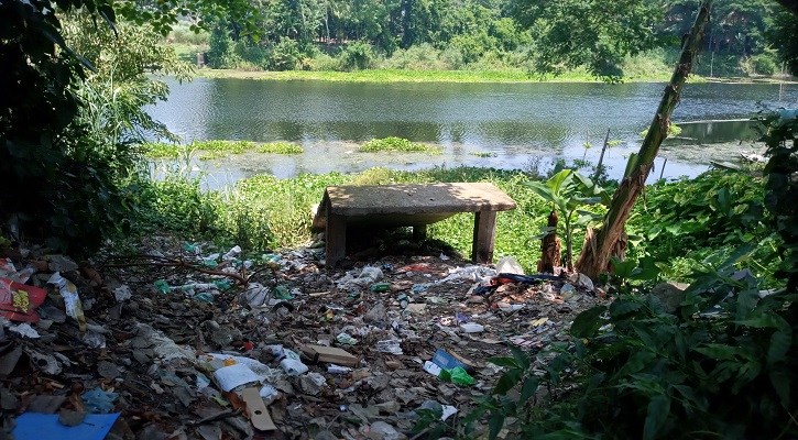 দখল দূষণে অস্তিত্ব সংকটে ইছামতি নদী