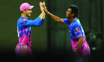 ধার বেড়েছে মুস্তাফিজের