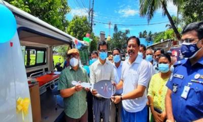বান্দরবানে স্বাস্থ্যসেবায় যুক্ত হলো আধুনিক অ্যাম্বুলেন্স