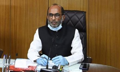 সচিবের মাকে কর্মচারী-কর্মকর্তারা আবেগের জায়গা থেকে দেখতে গেছেন