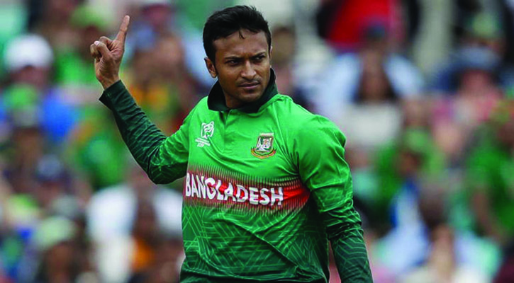 কাল দেশে ফিরছেন সাকিব