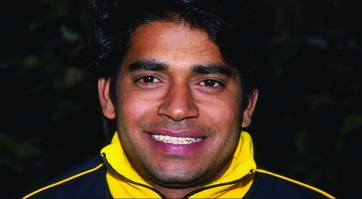 কোহলিকে বাবরের টেকনিক শেখার পরামর্শ জাভেদের