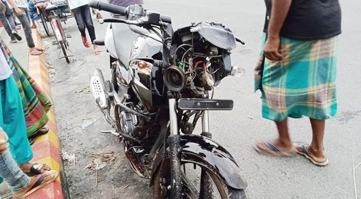 ফরিদপুরে মোটরসাইকেল চাপায় শিশুর মৃত্যু