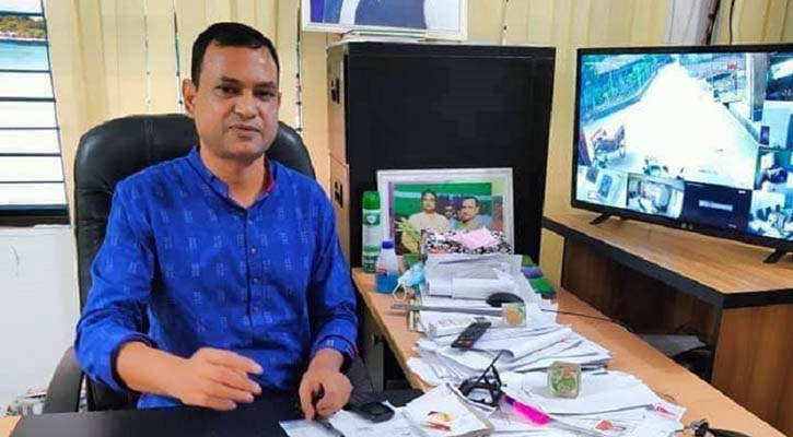 ঘোড়াঘাট পৌর নির্বাচনে নৌকার পরাজয়