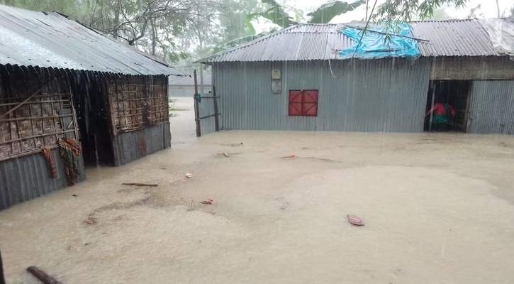 তিস্তায় ভয়াবহ বন্যায় পানিবন্দি ৫০ হাজার পরিবার