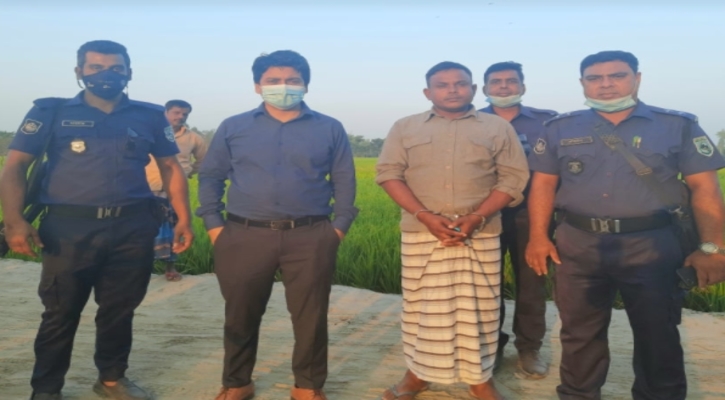 মিঠাপুকুরে অবৈধভাবে বালু উত্তোলন করায় জরিমানা