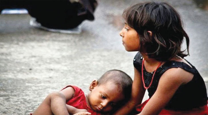 পথ শিশুদের টাকা মেরে ‘আঙ্গুল ফুলে কলা গাছ’