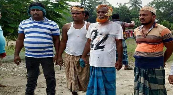 নৌকার বৈঠা নিয়ে দুইপক্ষের সংঘর্ষ: নারীসহ আহত ১৫