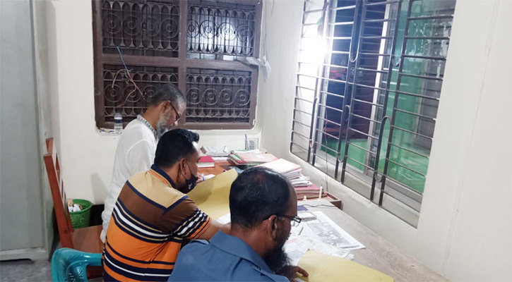 ট্রাফিক অফিসে পৌঁছাল বিদ্যুৎ, মোটরসাইকেল ফেরত পেলেন প্রকৌশলী