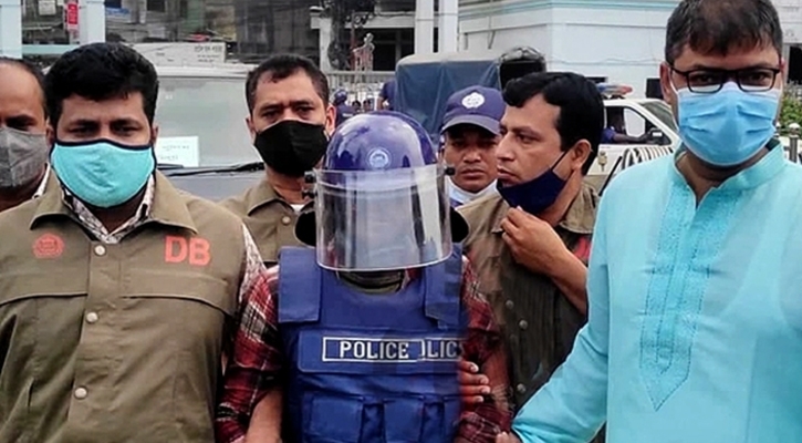 মণ্ডপে কোরআন রাখার কথা স্বীকার করেছেন ইকবাল