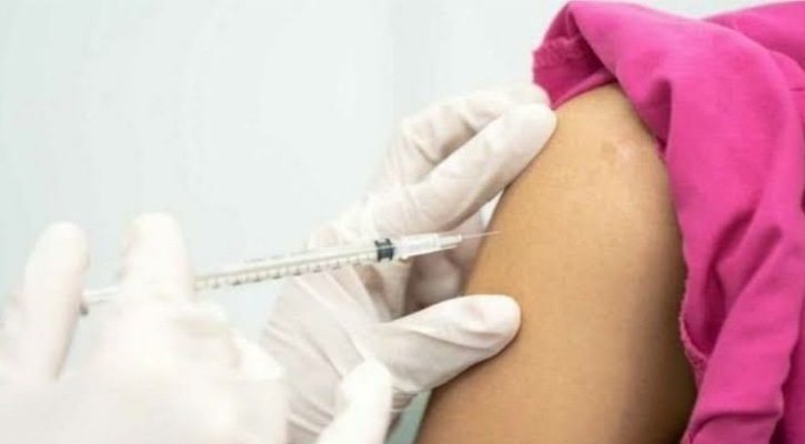 দেশে ৩ কোটি ৯০ লাখ ৩১ হাজার ৮৯৬ ডোজ করোনা টিকার প্রয়োগ