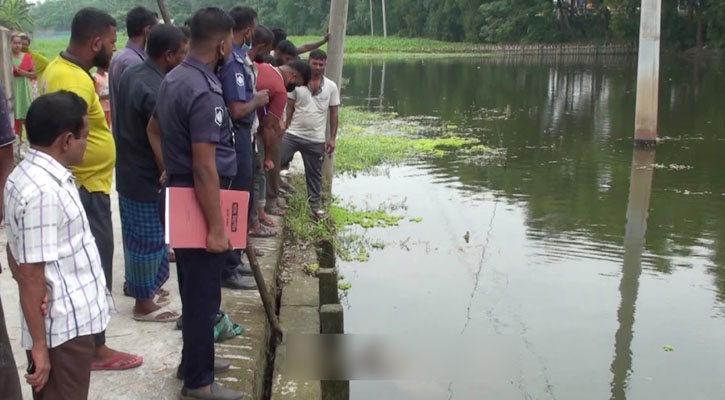 জলাশয়ে ভাসতে ছিল মাহেন্দ্র চালকের মরদেহ