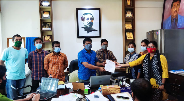 বাকৃবিতে বেতন ফি মওকুফের দাবী